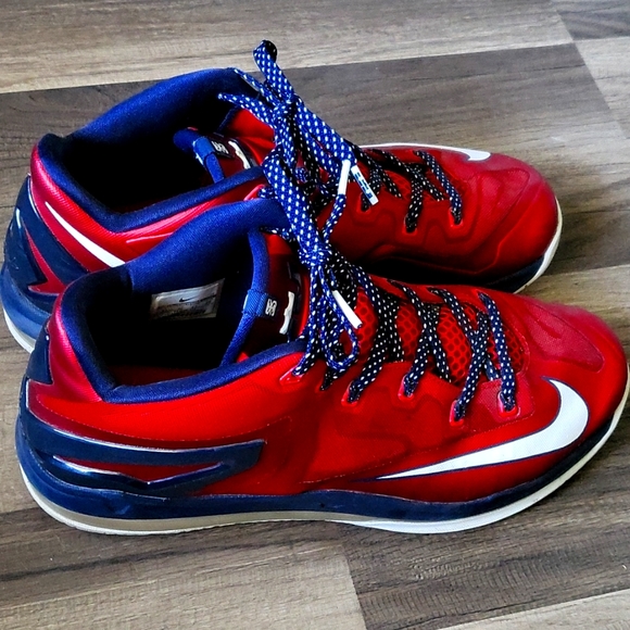 Nike Other - Lebron low 4th of july